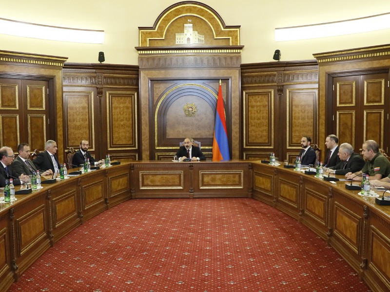 Совбез Армении вновь обсудил ситуацию на армяно-азербайджанской границе