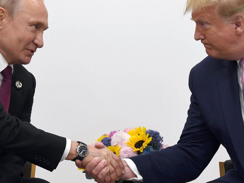 В Белом доме рассказали подробности телефонных переговоров Путина и Трампа