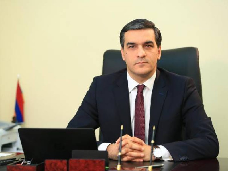 Нельзя усиливать азербайджанские позиции за счет безопасности собственного народа - Татоян
