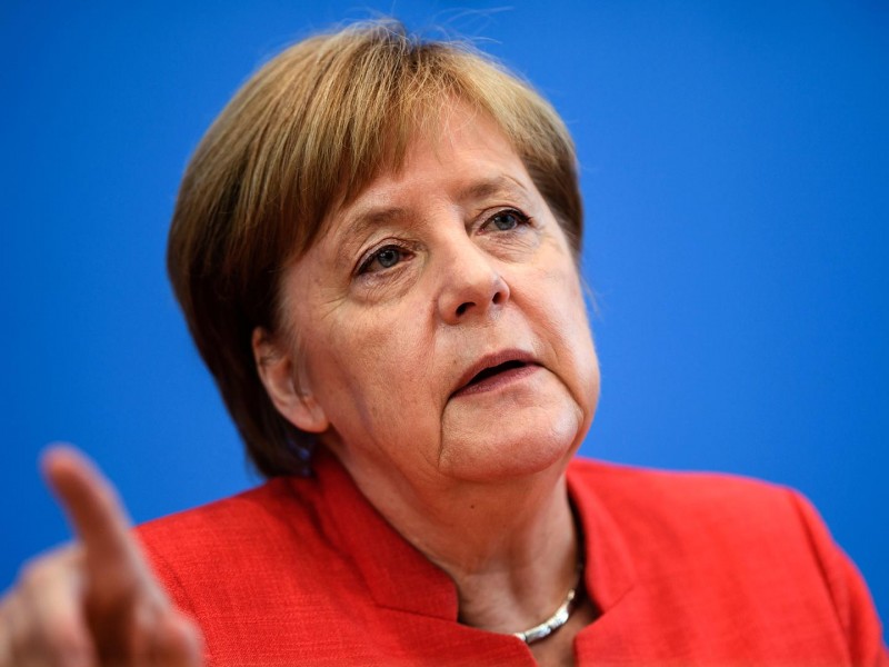 Меркель: внимание США к Европе слабеет
