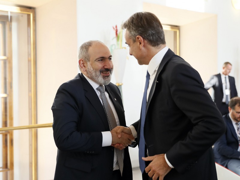 Армения высоко ценит поддержку дружественной Греции - Пашинян