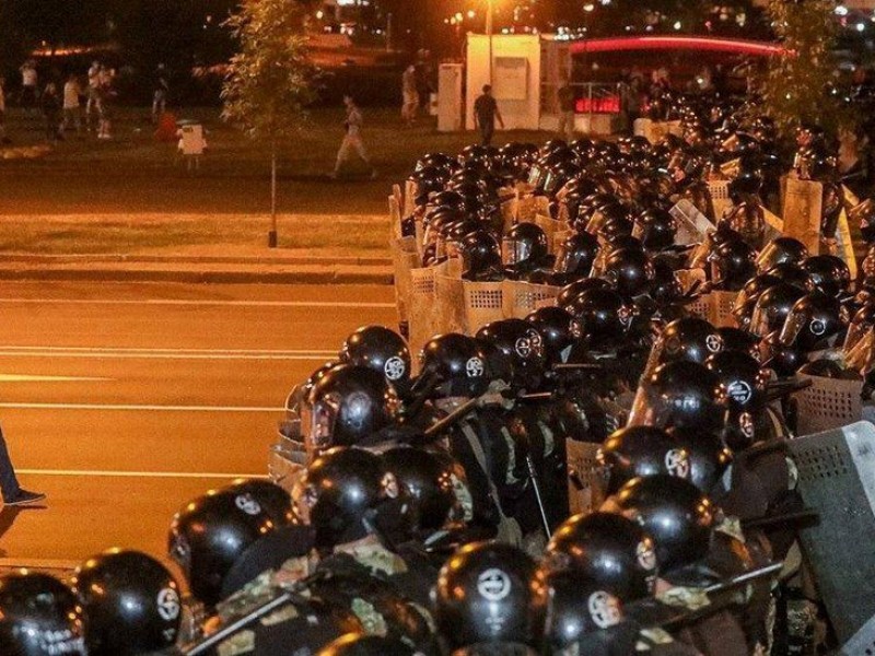 Правоохранительные органы в Белоруссии разогнали митингующих 