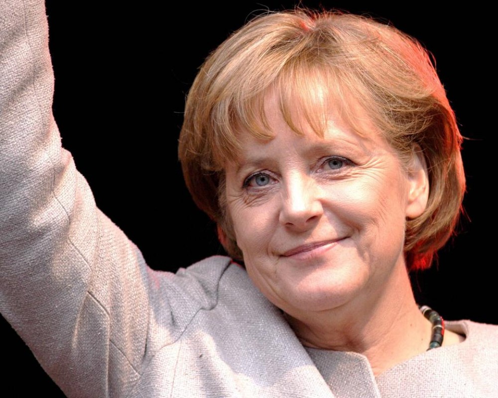 Меркель за использование термина 
