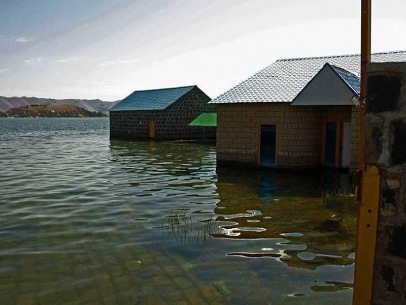 Очистка побережья озера Севан от построек вступает в практическую фазу 