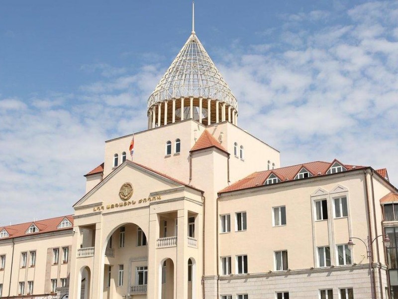 В парламенте Арцаха пройдут слушания по предложению сделать русский язык официальным 