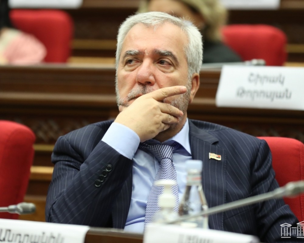 Андраник Кочарян - оппозиции: Не превращайте каждый вторник в «казиняновские дни»