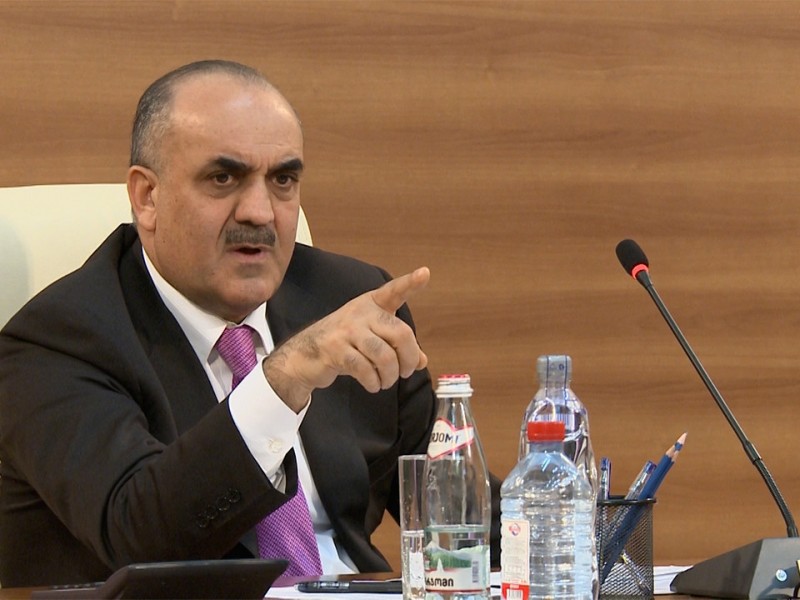В Азербайджане арестовали экс-министра труда 