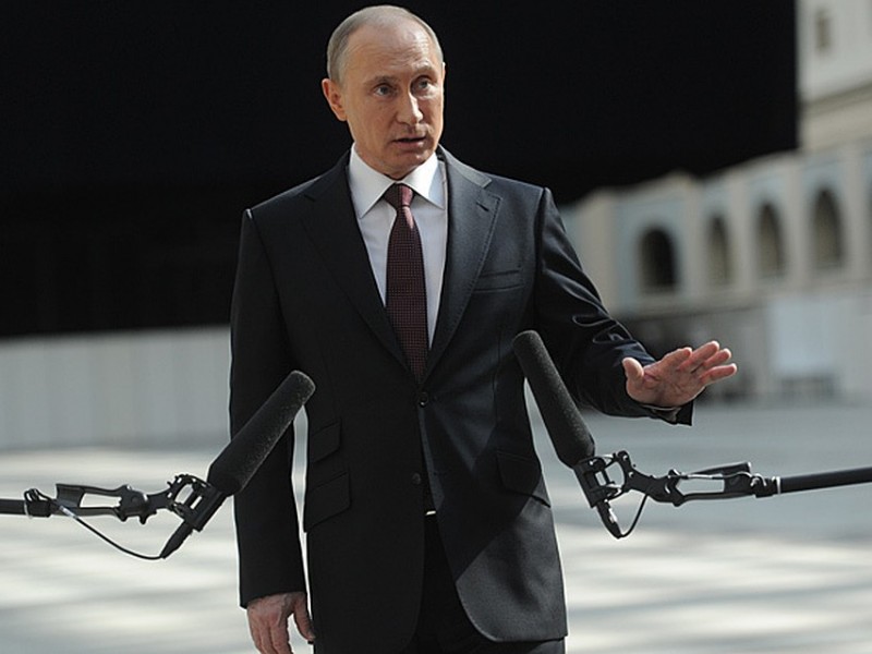 Путин пообещал мгновенный ответ на применение ядерного оружия против России