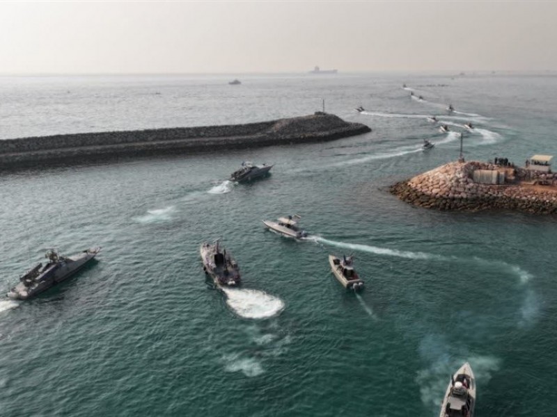 ВСМ КСИР проводит военно-морские учения в Персидском заливе
