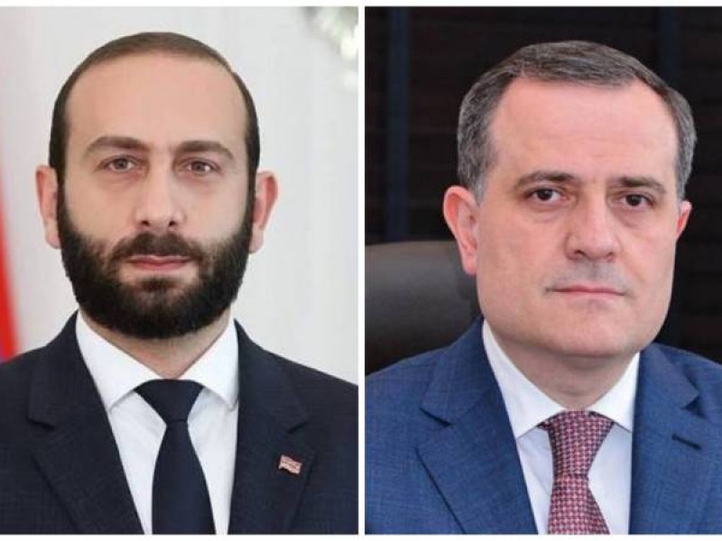 Чавушоглу: Анкара намерена организовать встречу глав МИД Армении и Азербайджана