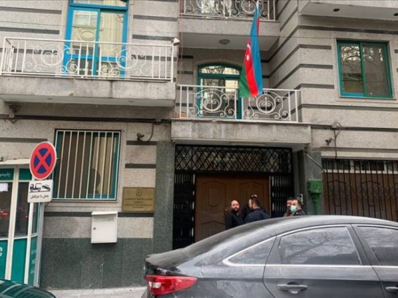 Сотрудники посольства Азербайджана в Иране эвакуируются