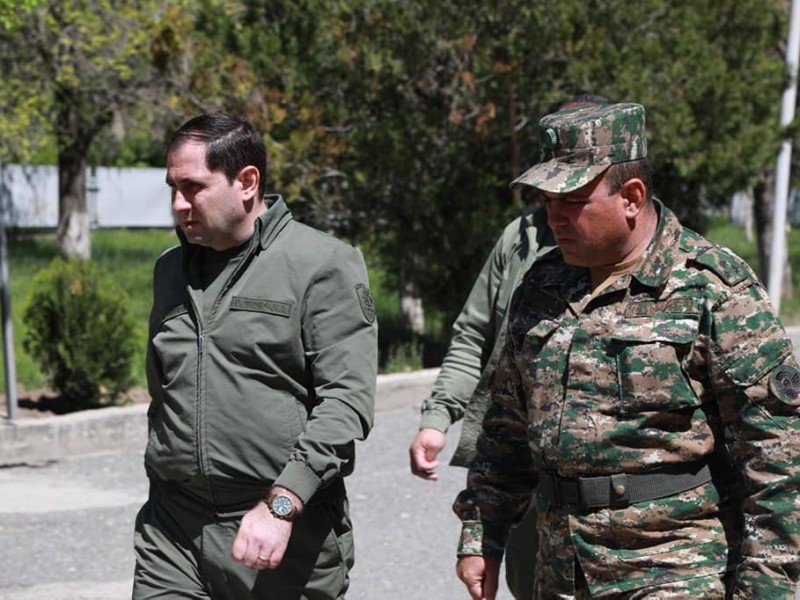 Министр обороны РА побывал с необъявленным визитом в N-ской воинской части