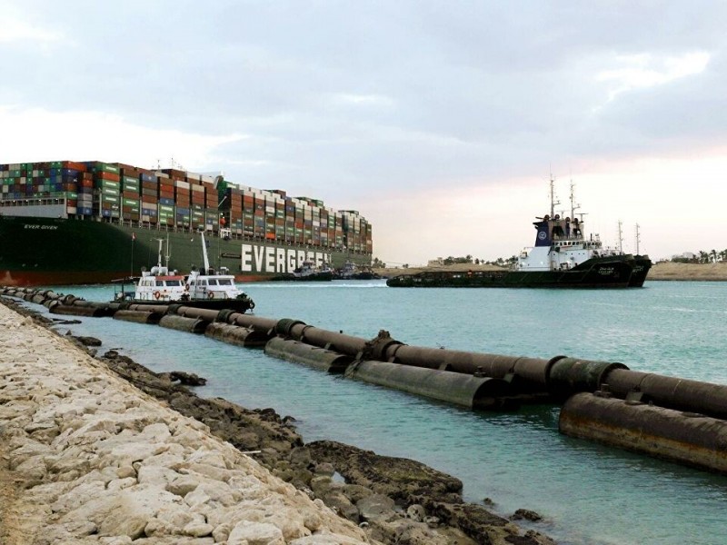 Египет намерен взыскать более $1 млрд за блокировку Суэцкого канала 
