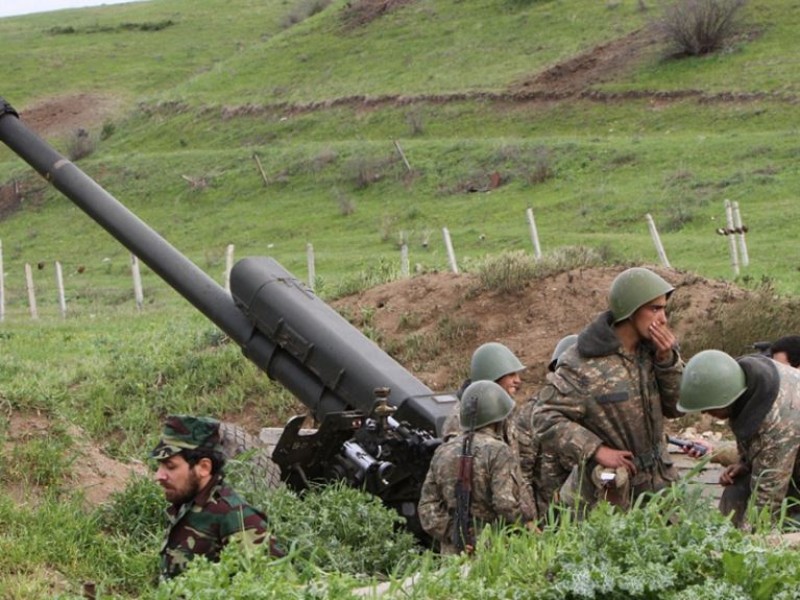 Азербайджан попытается вести «smart war»