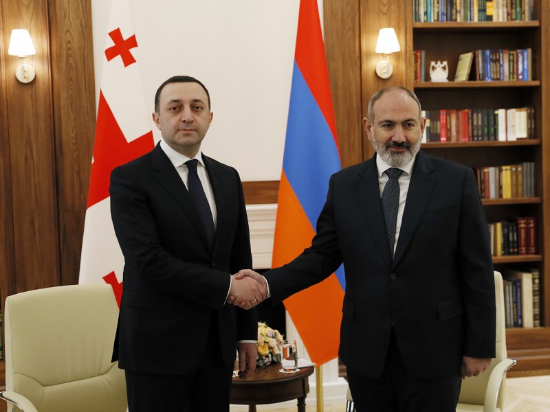 Экономика и региональная безопасность – о чем договорились премьеры Армении и Грузии? 