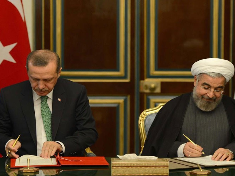 Эксперт: в перспективе у Ирана и Турции лишь конкуренция, без тесного сотрудничества