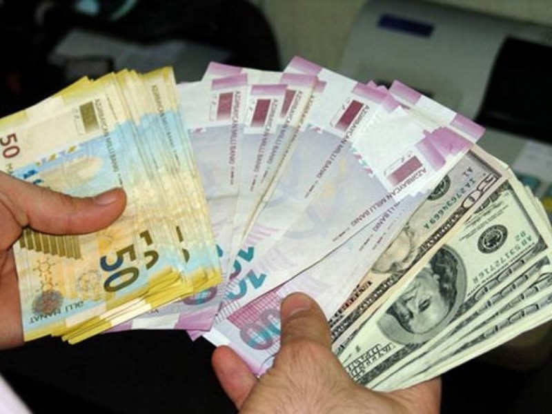 Среднемесячная номинальная заработная плата в Азербайджане составляет $355