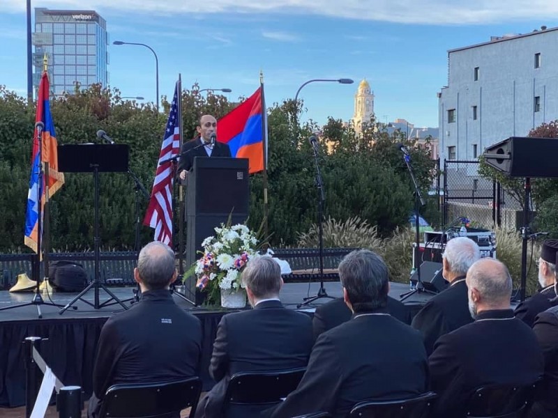 Госминистр Арцаха провел встречи с различными кругами армянской общины в Бостоне