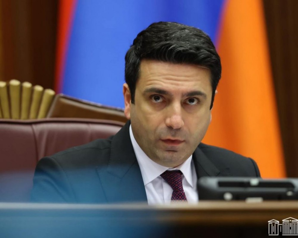 Ален Симонян: Армения идет вперед по демократическому пути
