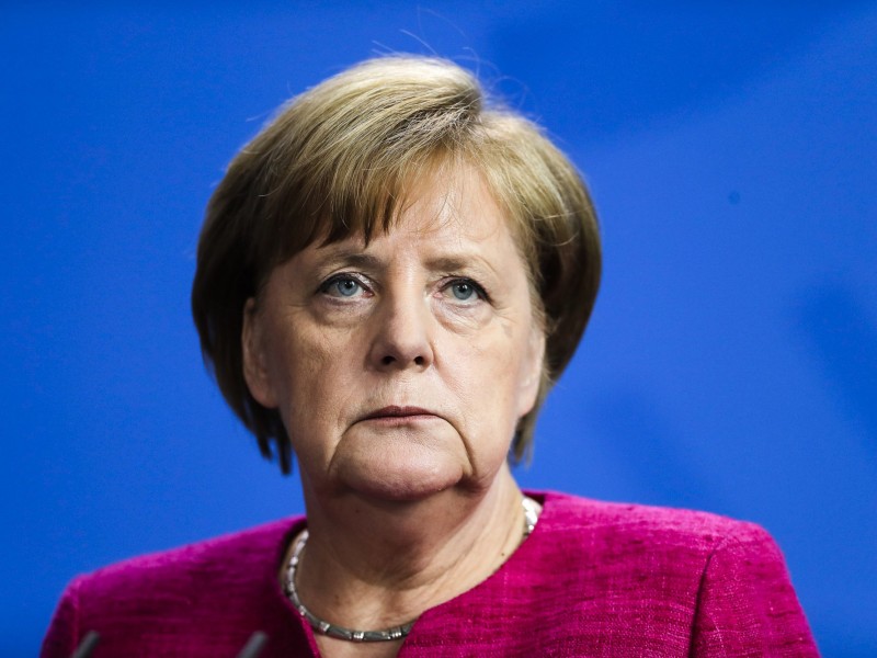  Меркель: Ливия не должна попасть в ловушку прокси-войны, как это произошло в Сирии