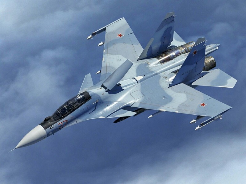В ходе войны Су-30 выходили на боевое дежурство – экс-министр обороны