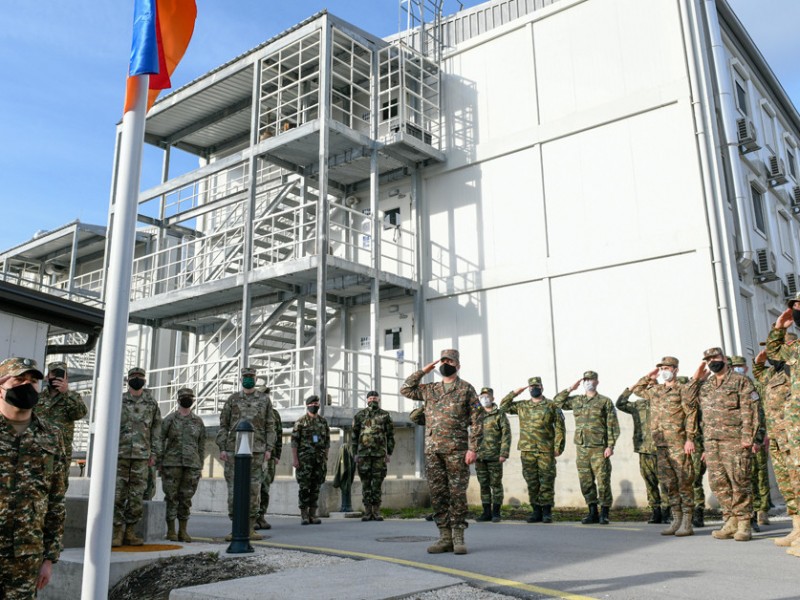 Армянским миротворцам в Косово передано новое здание