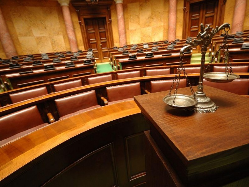 Свет отключили: судебное заседание по делу Роберта Кочаряна отложено