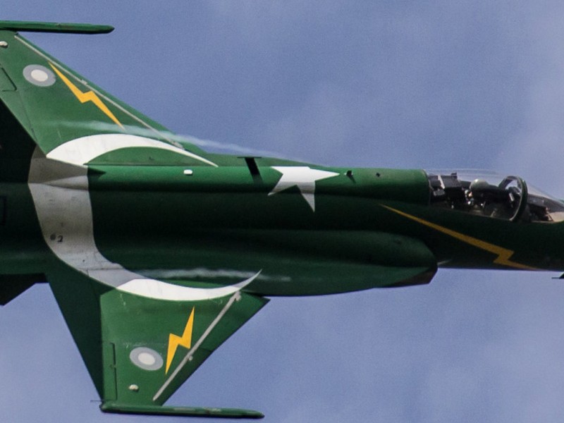 Пакистан готов предоставить Азербайджану самолеты JF-17