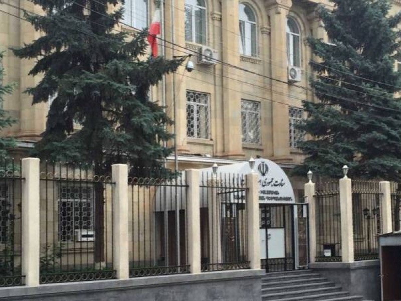 Посольство Ирана подчеркнуло двойную важность гарантии передвижения по дороге Капан-Горис