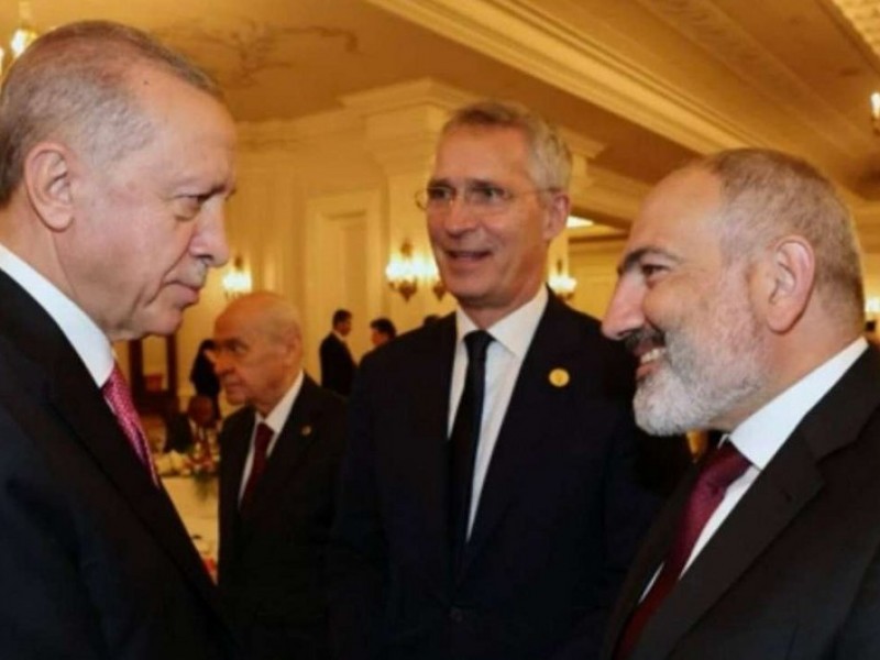 Между Пашиняном и Эрдоганом есть постоянный контакт — Арарат Мирзоян 