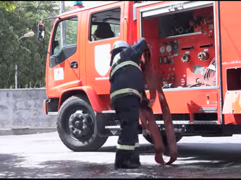 В Ереване устанавливаются пожарные гидранты