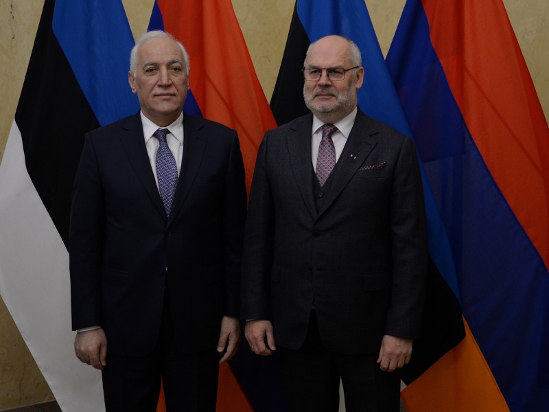 Армения считает важным непрерывное развитие дружественных связей с Эстонией - президент