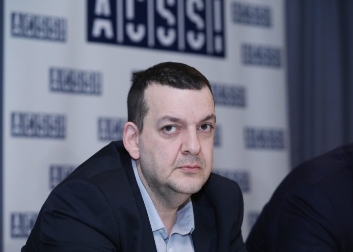 Эксперт: власти Армении будут усиливать антироссийскую риторику