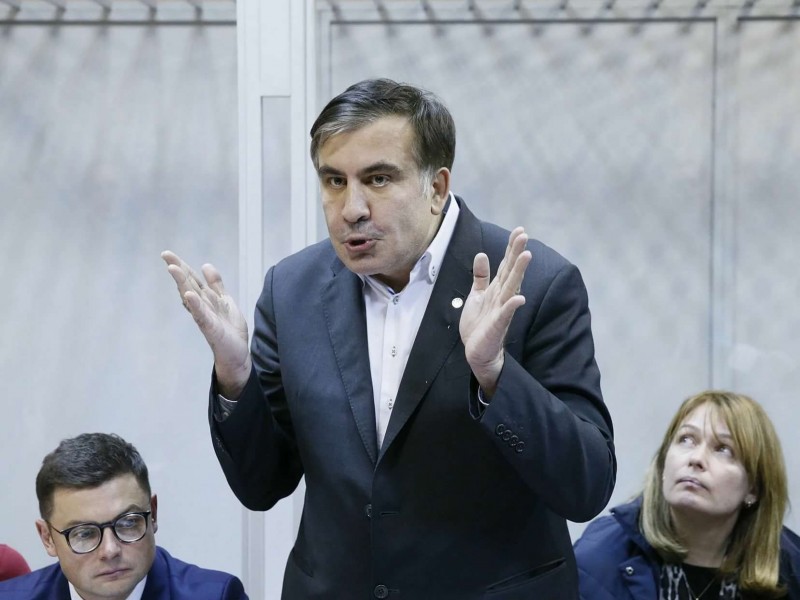 Саакашвили хочет вернуться в Киев к «другу и главнокомандующему» Зеленскому