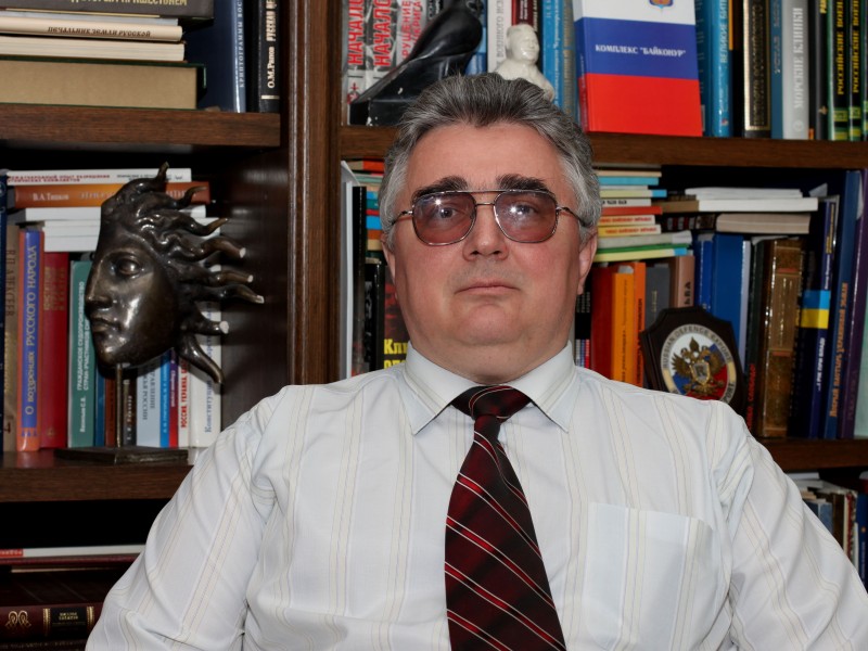 Власти Азербайджана объявили в розыск известного российского ученого