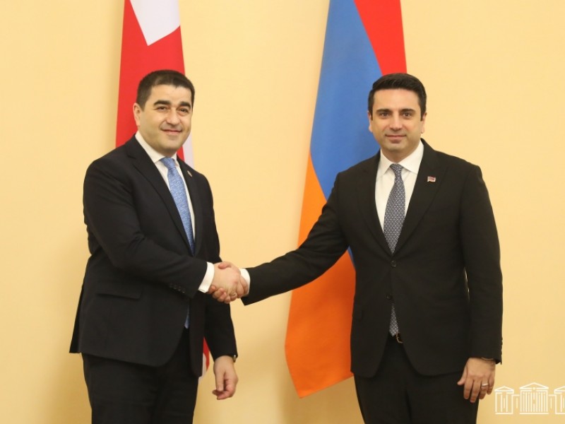 Симонян: Армения заинтересована в развитии особых добрососедских отношений с Грузией