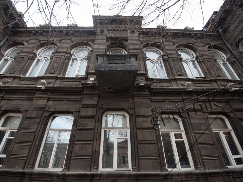 Правительство РА одобрило включение исторического здания в государственную собственность