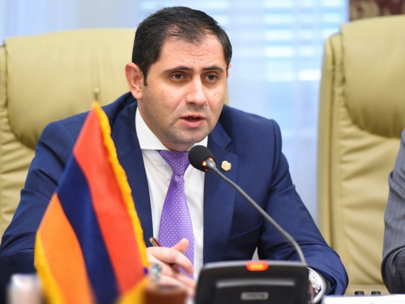 Папикян: Строительство альтернативных дорог - один из приоритетов правительства Армении