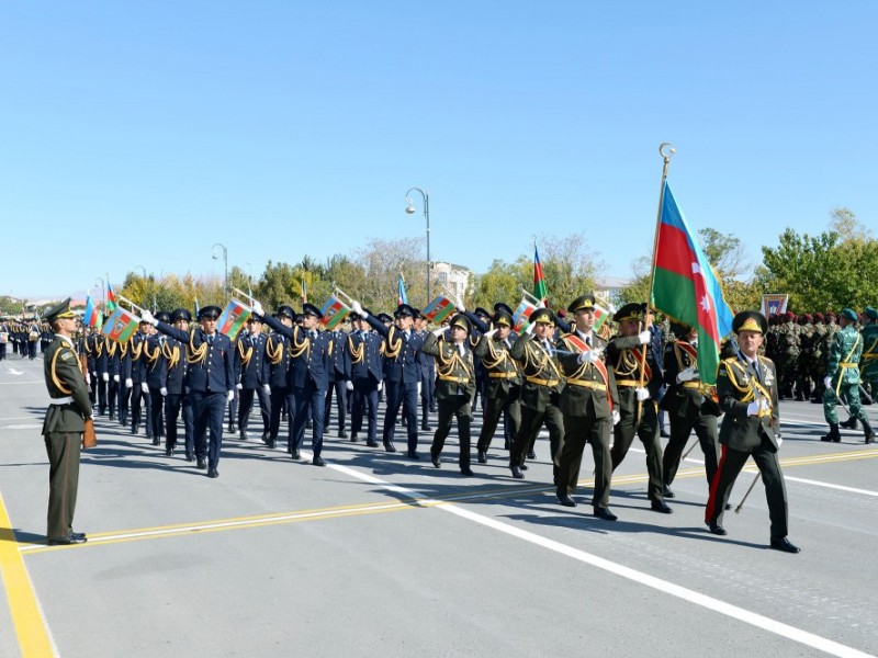 В азербайджанской армии приостановлены встречи военнослужащих с родителями