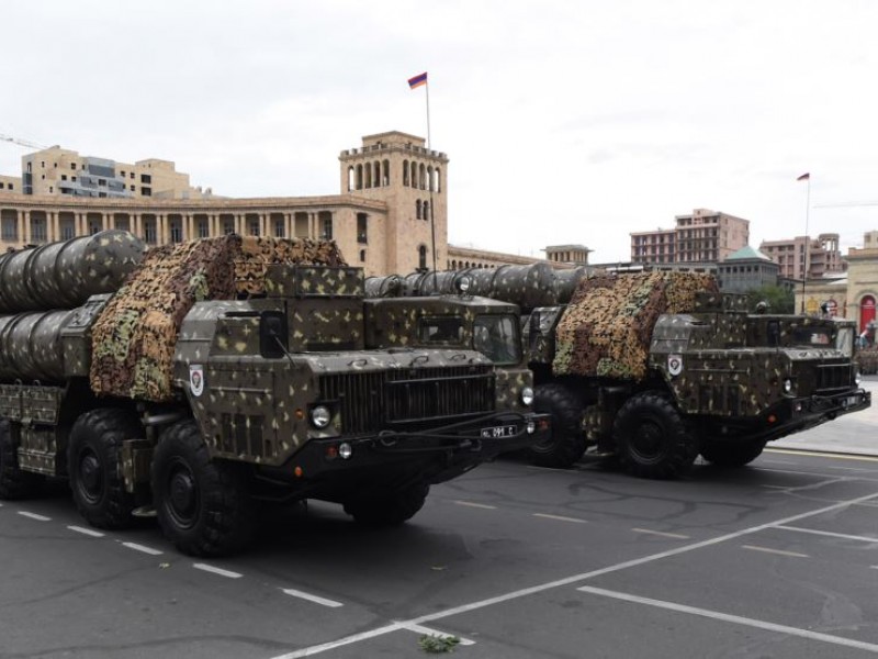 Пашинян о сохранении баланса с Баку: развитие ВПК и приобретение новейших видов вооружений