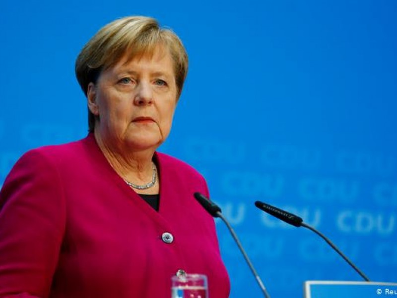 Меркель: Карабахский конфликт можно решить только мирным путем