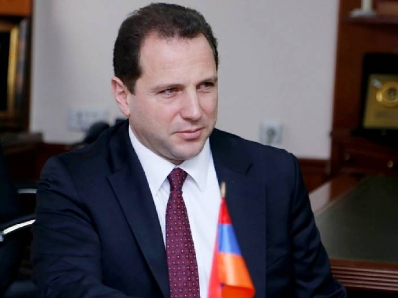Армения будет закупать вооружение не только в России – Давид Тоноян 