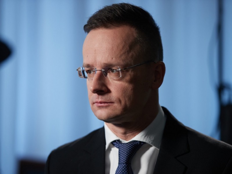 Венгрия не заблокирует 13-й пакет санкций - министр 