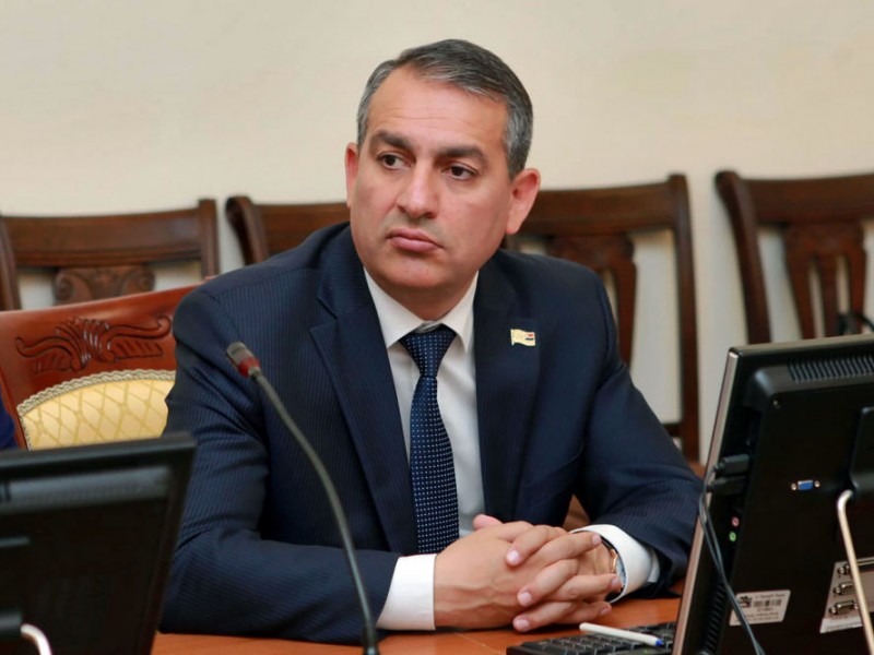 Депутат правящего блока раскритиковал бывших соратников