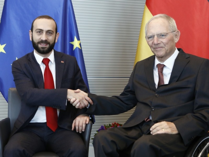 Арарат Мирзоян и Вольфганг Шойбле обсудили ряд вопросов армяно-германской повестки