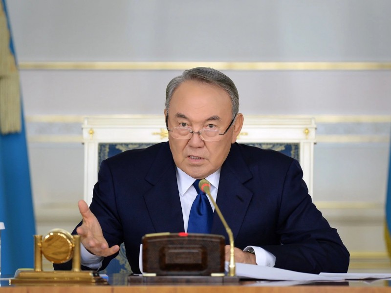 Переход на латиницу не означает отказа от русского языка - Назарбаев