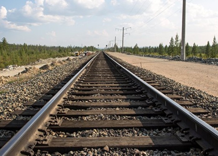 Железная дорога между Азербайджаном и Ираном начнет действовать через полгода  - иранский чиновник