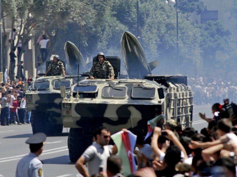 Ադրբեջանն ավելացնում է ռազմական ծախսերն ու սկսում զորավարժություններ