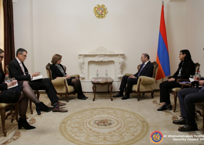 Подробности встречи главы Совбеза Армении и посла США