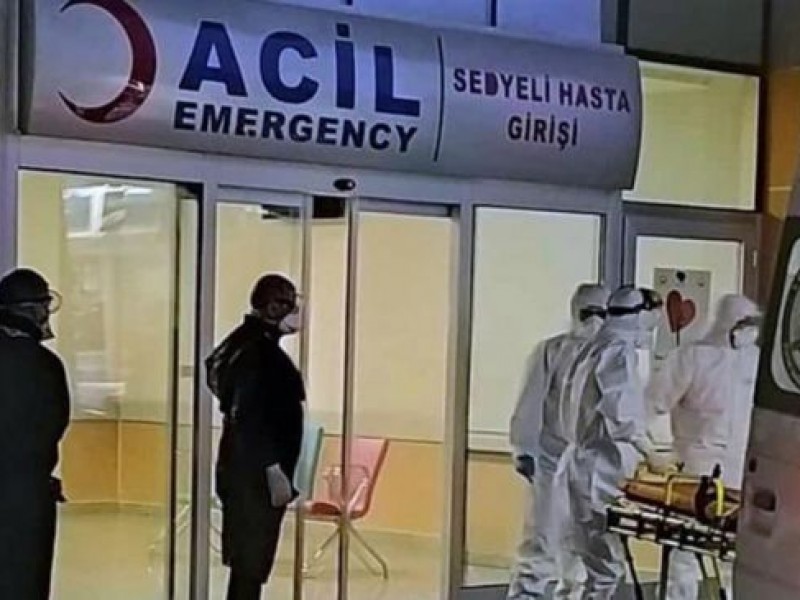 Роспотребнадзор: 90% заразившихся COVID-19 за рубежом россиян вернулись из Турции 